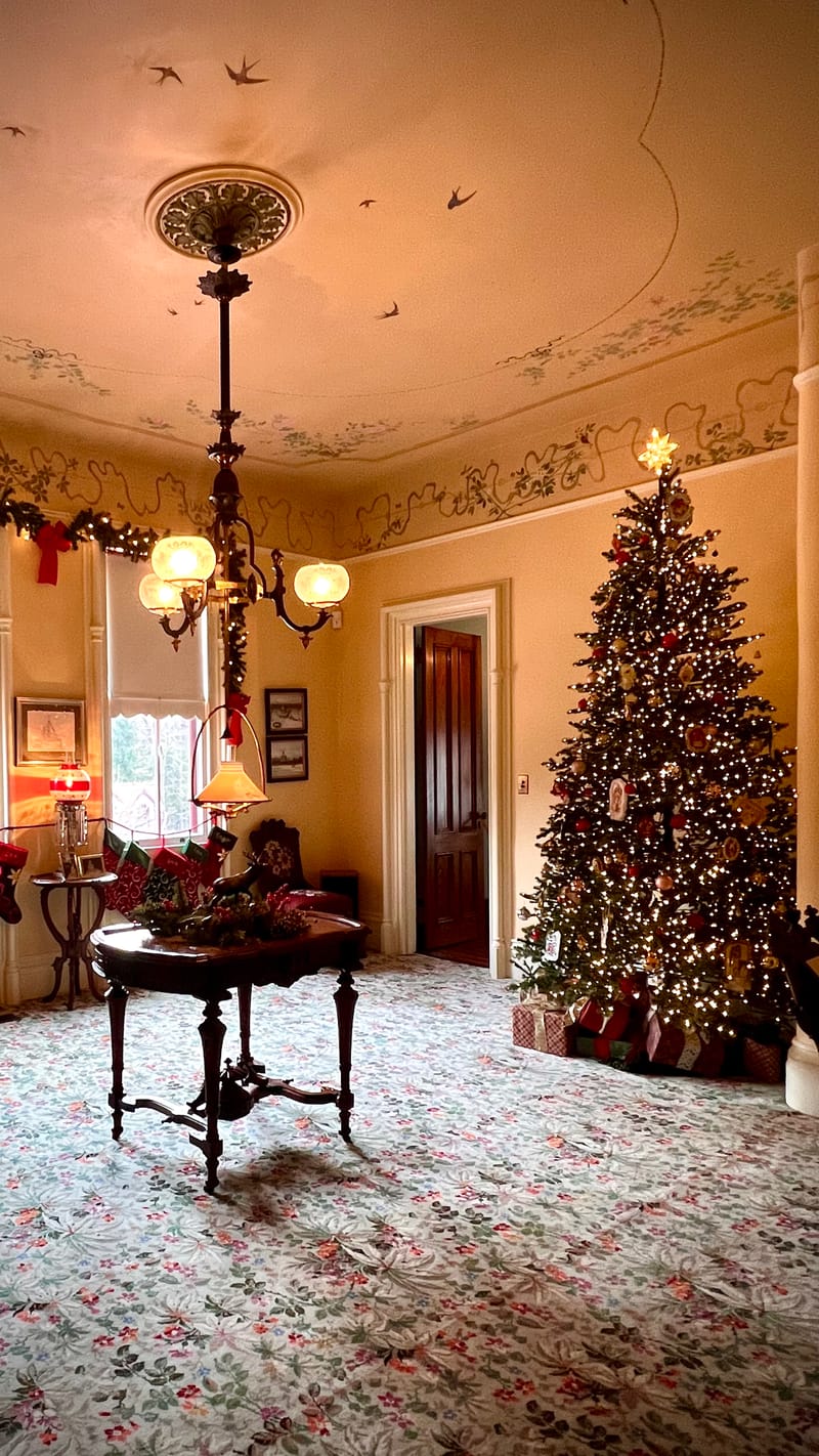 Victorian Christmas at The Octagon House Tour