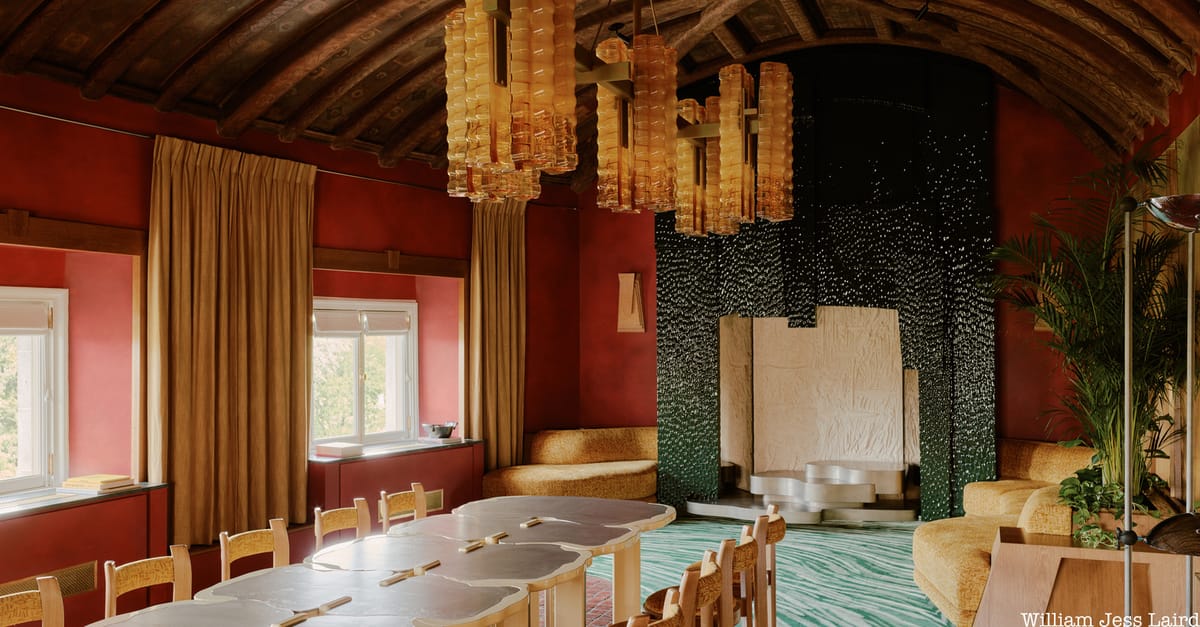 Former Gilded Age Writing Gets a New French Design on Fifth