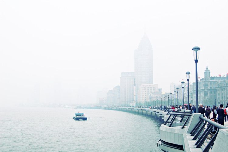 The Shanghai Fog