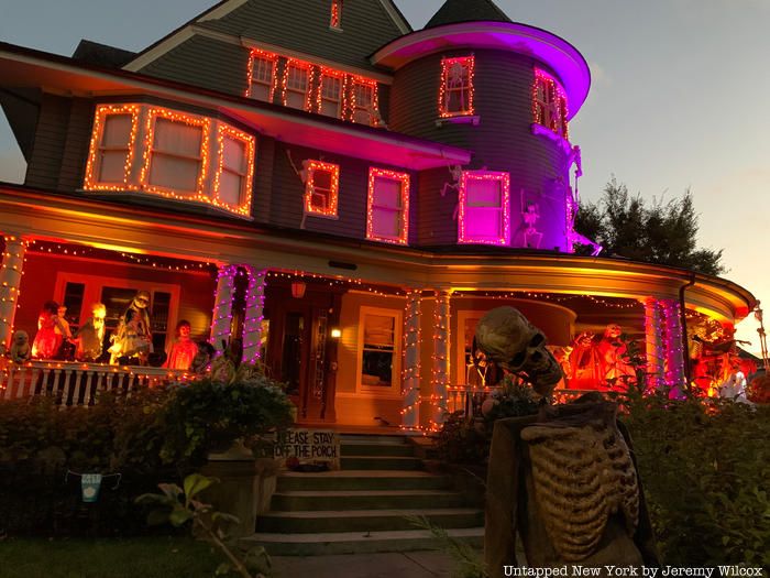 Brooklyn’s Best Decorated Halloween House (Photos)
