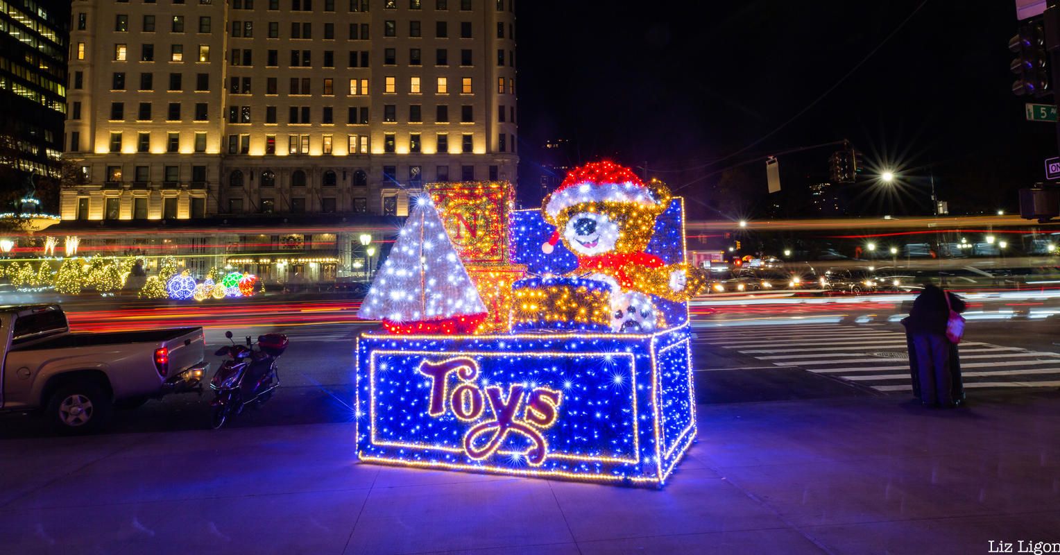 13 Places to Find Spectacular Holiday Decorations in NYC